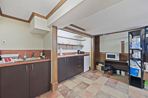 1215 14 Avenue Sw, Calgary, AB 