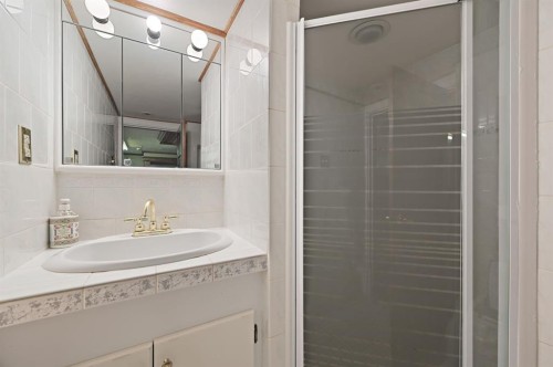 1215 14 Avenue Sw, Calgary, AB 