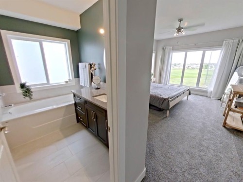 702 Fairways Drive, Vulcan, AB - Indoor