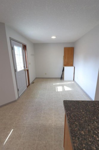 409 1 Street North, Vulcan, AB - Indoor Photo Showing Other Room