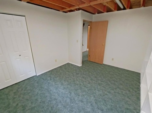 409 1 Street North, Vulcan, AB - Indoor Photo Showing Basement