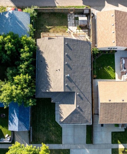 409 1 Street North, Vulcan, AB - Outdoor