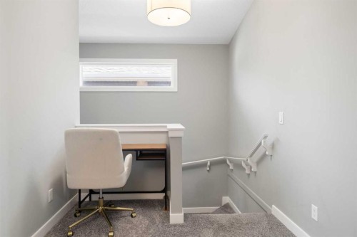 218 Willow Place, Cochrane, AB - Indoor