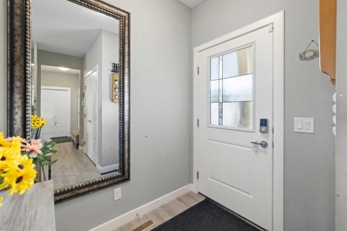 218 Willow Place, Cochrane, AB - Indoor Photo Showing Other Room