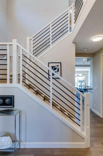 111 Sundown Crescent, Cochrane, AB - Indoor Photo Showing Other Room