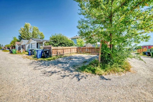 269 Edgepark Boulevard Nw, Calgary, AB - Outdoor