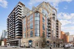 1101-110 7 Street SW Calgary, AB T2P 5M9