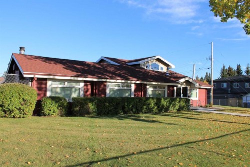 2747 Grant Crescent Sw, Calgary, AB - Outdoor