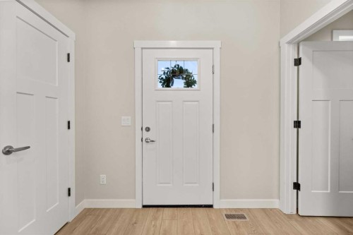 1326 23 Street, Didsbury, AB - Indoor Photo Showing Other Room