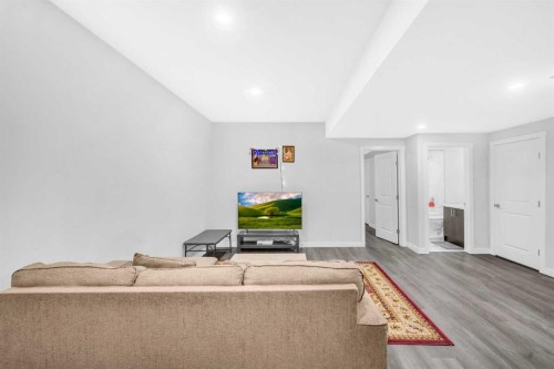 101 Springmere Road, Chestermere, AB - Indoor