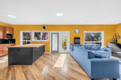 101 Springmere Road, Chestermere, AB - Indoor