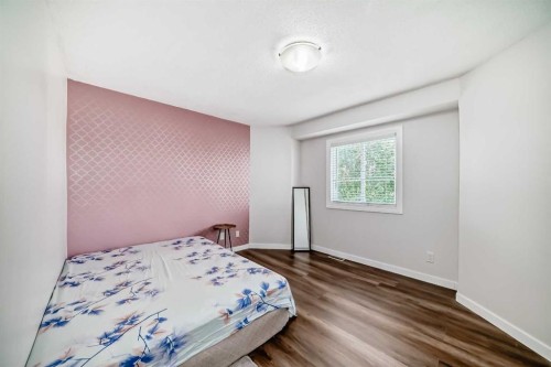 33 Martinridge Place Ne, Calgary, AB - Indoor Photo Showing Bedroom