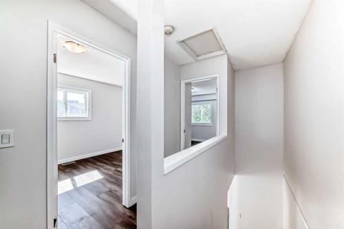 33 Martinridge Place Ne, Calgary, AB - Indoor Photo Showing Other Room