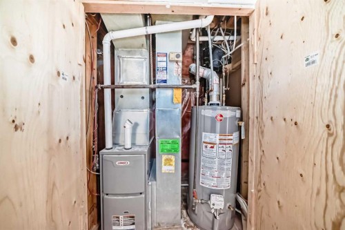 33 Martinridge Place Ne, Calgary, AB - Indoor Photo Showing Basement