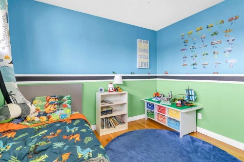 1215 Mapleglade Place Se, Calgary, AB - Indoor