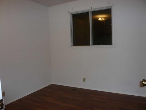 90 Abalone Crescent Ne, Calgary, AB - Indoor Photo Showing Other Room