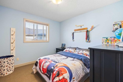 80 Tuscany Summit Terrace Nw, Calgary, AB - Indoor Photo Showing Bedroom