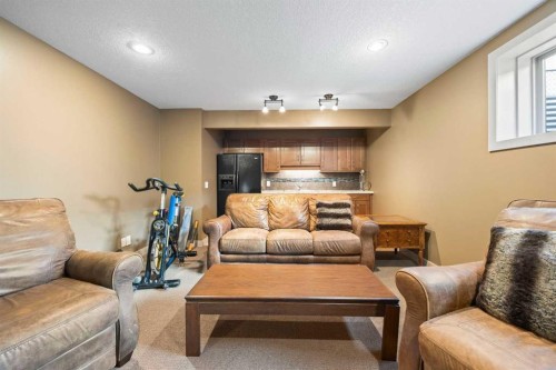 80 Tuscany Summit Terrace Nw, Calgary, AB - Indoor Photo Showing Living Room