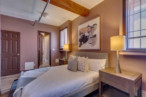 221-220 11 Avenue Se, Calgary, AB - Indoor Photo Showing Bedroom