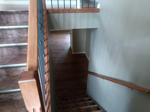 2 Holsworth Place, Sylvan Lake, AB - Indoor Photo Showing Other Room