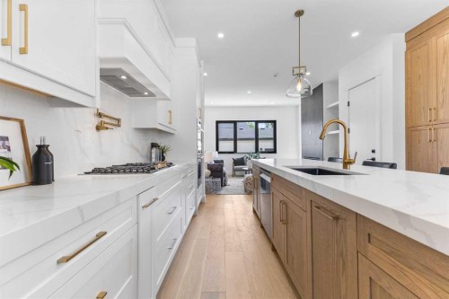 3716 44 Street Sw, Calgary, AB - Indoor Photo Showing Kitchen With Upgraded Kitchen