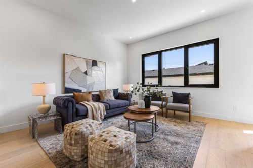 3716 44 Street Sw, Calgary, AB - Indoor Photo Showing Living Room