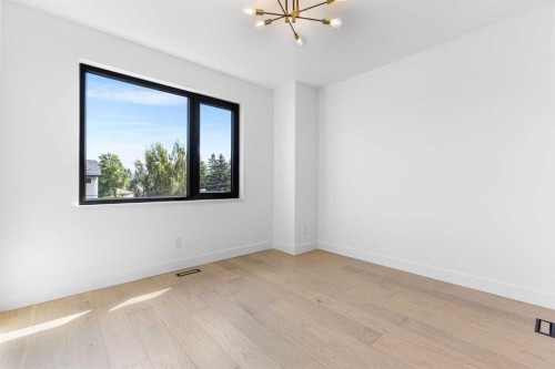 3716 44 Street Sw, Calgary, AB - Indoor Photo Showing Other Room