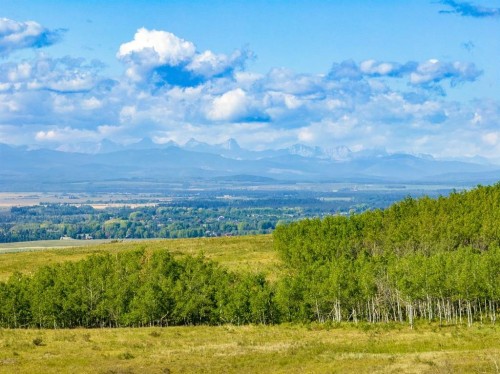 1420 101 Street Sw, Calgary, AB 