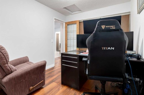 27 Bedfield Close Ne, Calgary, AB - Indoor