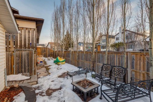 27 Bedfield Close Ne, Calgary, AB - Outdoor With Deck Patio Veranda