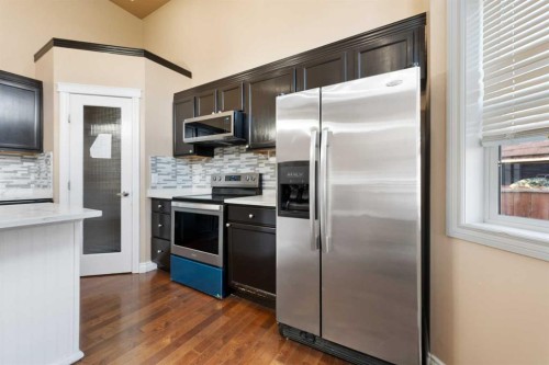 234 Tarawood Place Ne, Calgary, AB - Indoor Photo Showing Kitchen With Upgraded Kitchen