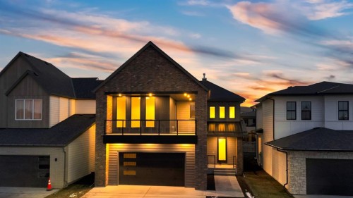 30 Greenwich Row Nw, Calgary, AB - Outdoor