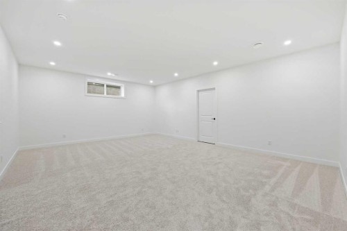 116 Mitchell Walk Nw, Calgary, AB - Indoor