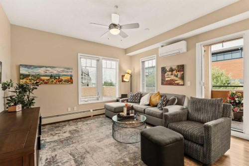 204-10 Mahogany Mews Se, Calgary, AB - Indoor Photo Showing Living Room