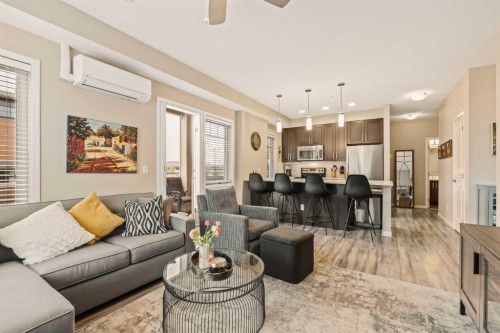 204-10 Mahogany Mews Se, Calgary, AB - Indoor Photo Showing Living Room