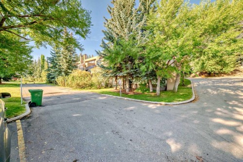 10-305 Village Mews Sw, Calgary, AB - Outdoor