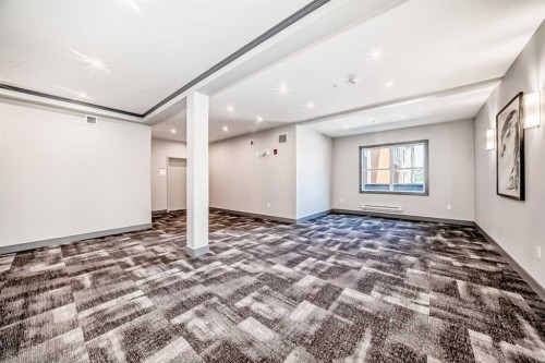 210-8355 19 Avenue Sw, Calgary, AB - Indoor Photo Showing Other Room