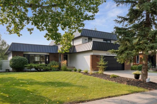 12215 Lake Erie Way Se, Calgary, AB - Outdoor With Facade