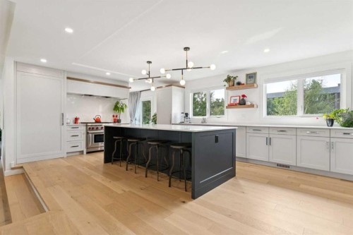 12215 Lake Erie Way Se, Calgary, AB - Indoor Photo Showing Kitchen With Upgraded Kitchen