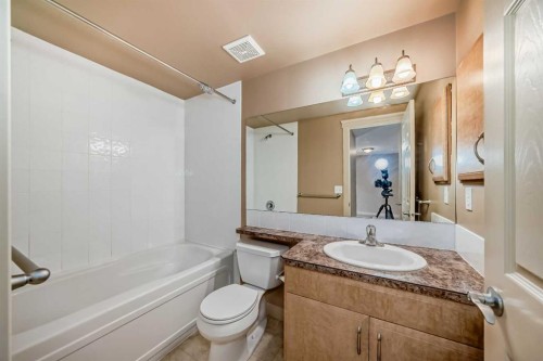 42 Ypres Green Sw, Calgary, AB - Indoor Photo Showing Bathroom