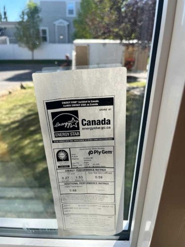 42 Ypres Green Sw, Calgary, AB - 