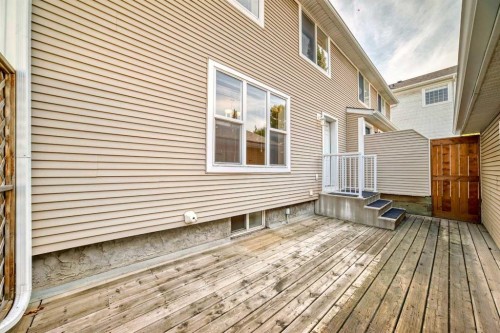 42 Ypres Green Sw, Calgary, AB - Outdoor With Deck Patio Veranda With Exterior