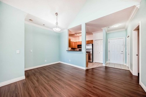 308-11170 30 Street Sw, Calgary, AB - Indoor