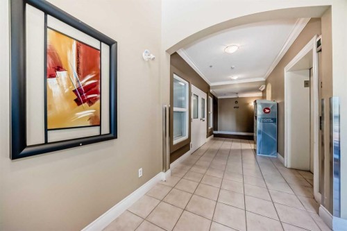 308-11170 30 Street Sw, Calgary, AB - Indoor Photo Showing Other Room