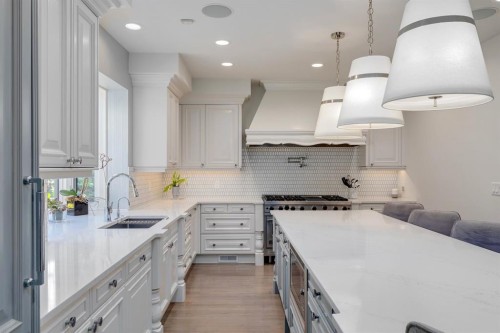 1212 Montreal Avenue Sw, Calgary, AB - Indoor Photo Showing Kitchen With Double Sink With Upgraded Kitchen