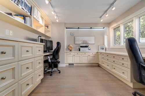 1212 Montreal Avenue Sw, Calgary, AB - Indoor Photo Showing Office