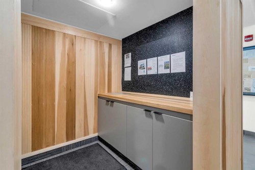 1402-350 Livingston Common Ne, Calgary, AB - Indoor Photo Showing Other Room