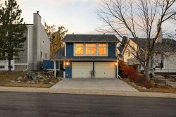 43 Macewan Glen Road NW Calgary, AB T3K 2J3