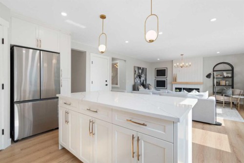 335 Hidden Creek Boulevard Nw, Calgary, AB - Indoor Photo Showing Kitchen