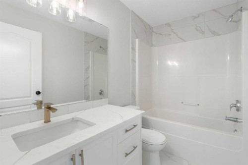 335 Hidden Creek Boulevard Nw, Calgary, AB - Indoor Photo Showing Bathroom